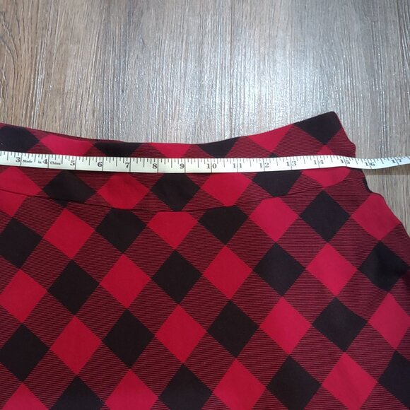 Chaps 100% Cotton Red And Black Buffalo Plaid Skirt Size M 31 Inch Waist - Picture 2 of 3